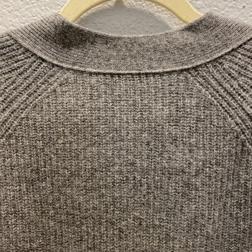 MADEWELL Lyle Rib Henley gray Sweater MA741, size Medium, NWOT - Picture 7 of 11